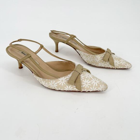Manolo Blahnik Cream Tan Floral Embroidered Bow Pointed Toe Slingback Heel IT 37 - Picture 2 of 12